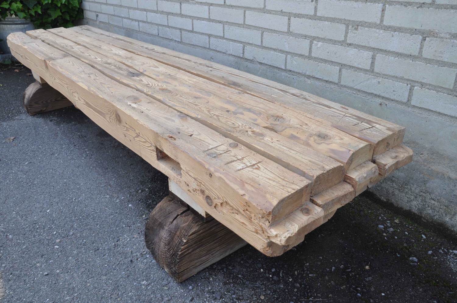 2021 Bank aus Holzständer